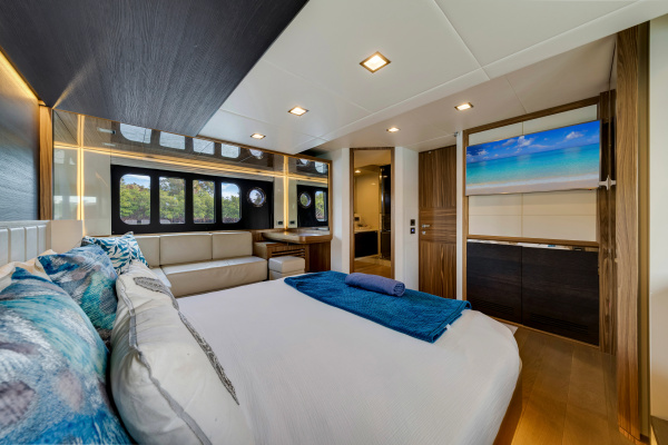 60ft Absolute Yacht For Sale