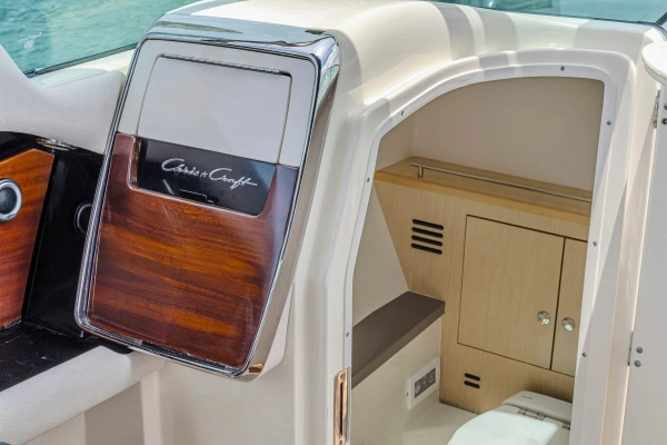 2023 Chris-Craft 35
