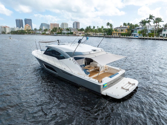 2022 Riviera 57