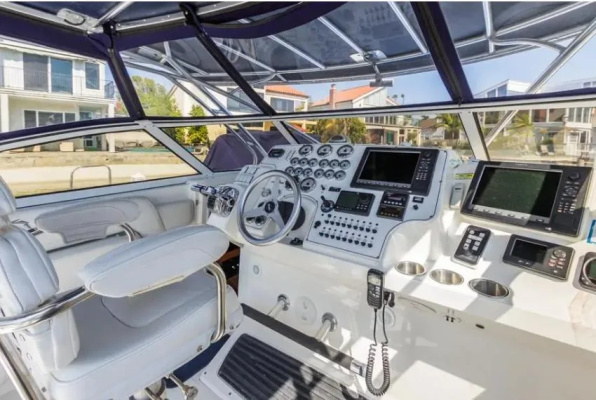 38ft Fountain Yacht For Sale