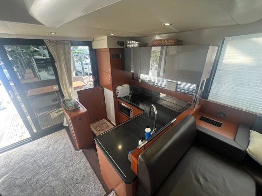 2015 Prestige 55