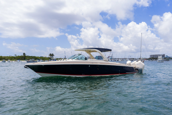 35ft Chris Craft Yacht For Sale