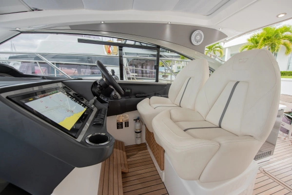 2025 Princess 40