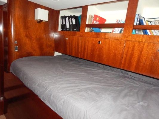 Amel 55 Yacht For Sale