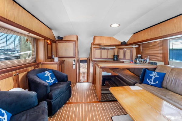 2006 Luhrs 41