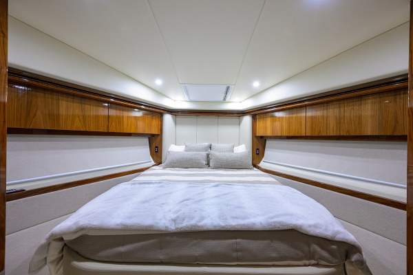 54ft Riviera Yacht For Sale