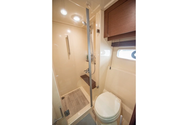 Sea Ray Sundancer 510 Yacht For Sale
