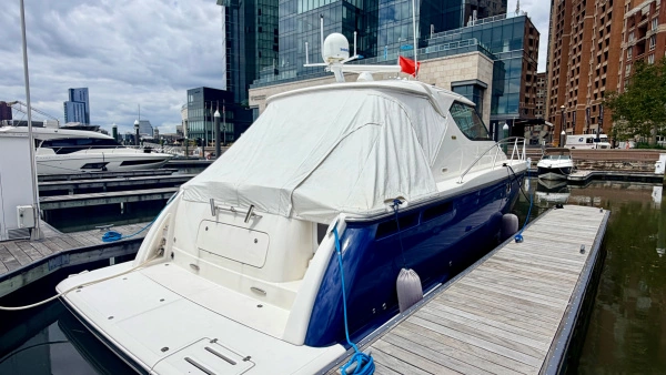 2009 Tiara Yachts 43