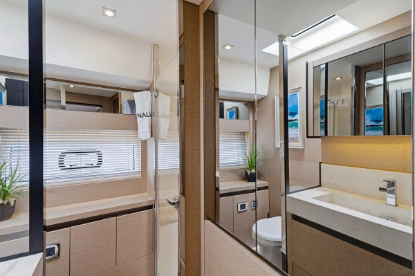 2018 Prestige 63
