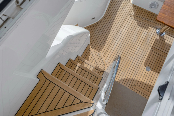 Big Deck Energy 62ft Ferretti Yachts Yacht For Sale