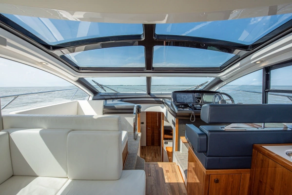 2019 Sunseeker 50