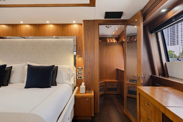 2010 Sunseeker 112