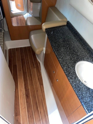 SEAHORSE 33ft Chaparral Yacht For Sale