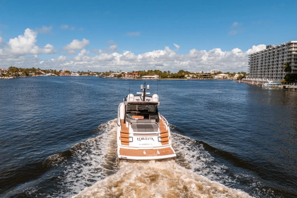 2022 Sunseeker 65