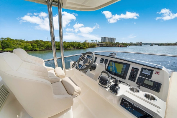 Absolute 60 Fly Yacht For Sale
