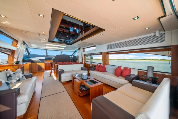 Sunseeker Predator 84 Yacht For Sale