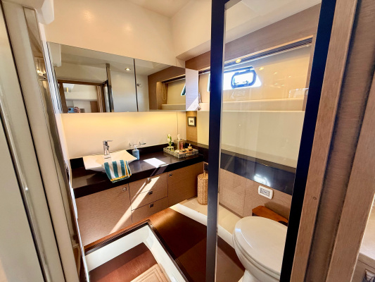 56ft Prestige Yacht For Sale