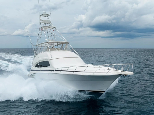 Bertram 700 Yacht For Sale