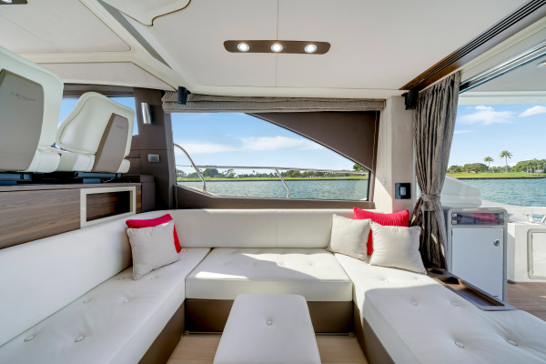 50ft Azimut Yacht For Sale