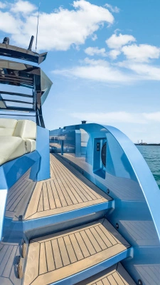 2022 Vanquish Yachts 58