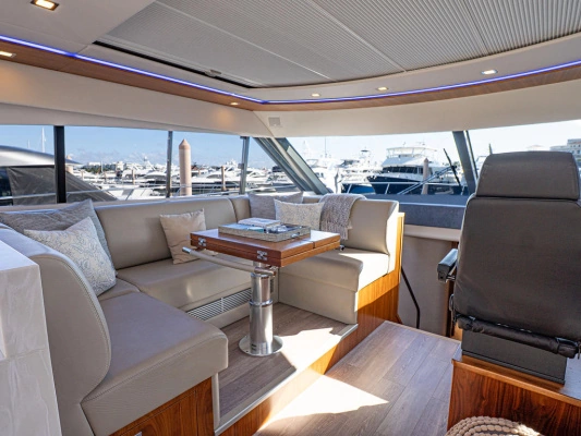 2023 Riviera 60