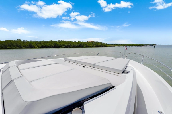 2023 Sunseeker 55