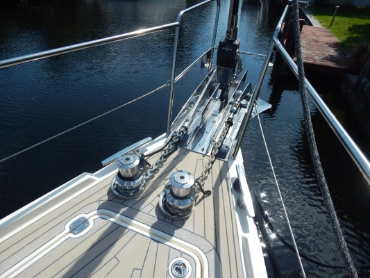 Amel 55 Yacht For Sale