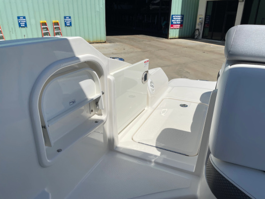 AGUANILE 27ft Sea Ray Yacht For Sale