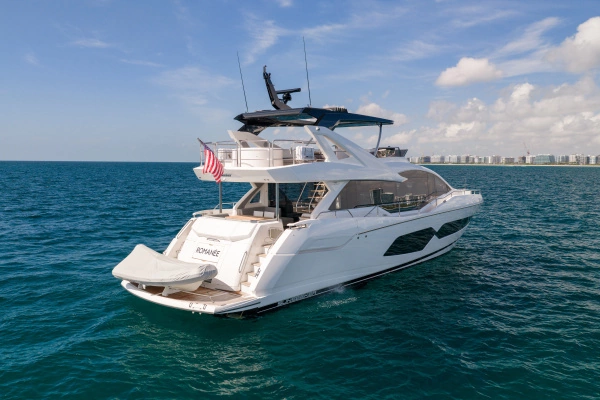 2025 Sunseeker 76
