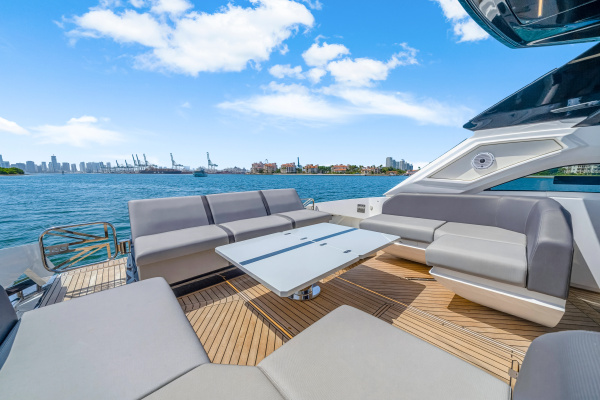 55ft Sunseeker Yacht For Sale