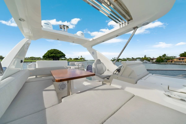 2017 Azimut 50