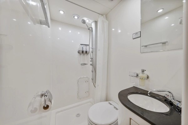 Sunseeker Predator 84 Yacht For Sale