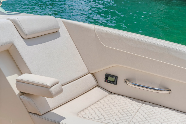 35ft Chris Craft Yacht For Sale