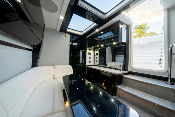65ft HCB Yacht For Sale