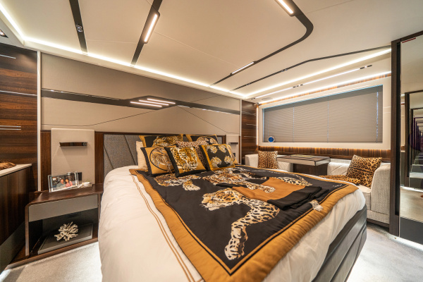 LORENA 65ft Sunseeker Yacht For Sale