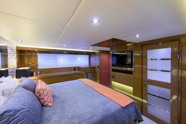 UNORTHODOCS 60ft Cruisers Yachts Yacht For Sale