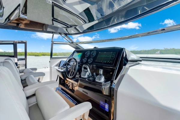 2023 Sunseeker 55