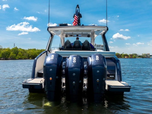 2025 Azimut 48
