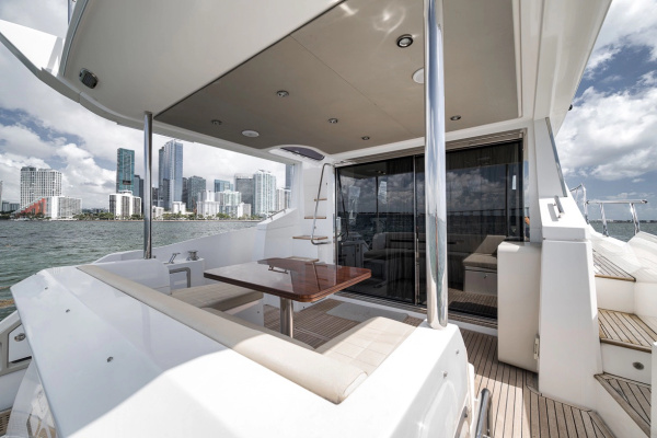 50ft Azimut Yacht For Sale