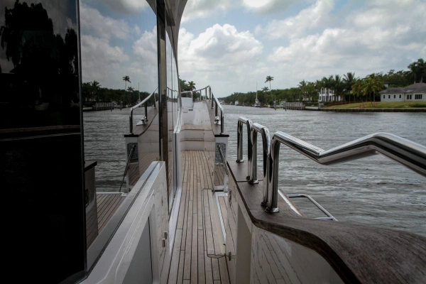 Sunseeker 28 Metre Yacht Yacht For Sale