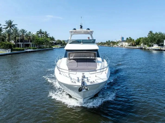 Photo of the 2018 Prestige 680
