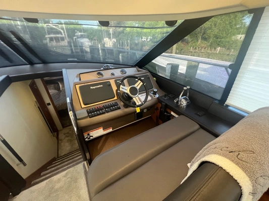 2015 Prestige 55