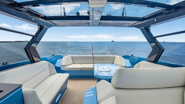 2022 Vanquish Yachts 58