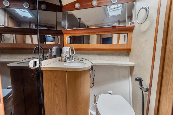2006 Luhrs 41