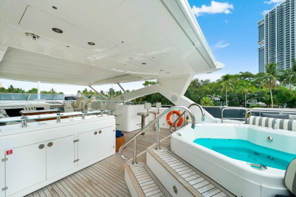 2010 Sunseeker 112
