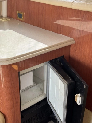 Sea Ray Sedan Bridge Yacht For Sale
