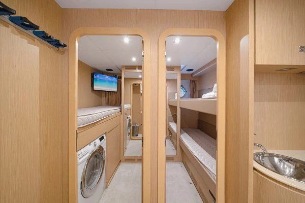 2017 Riva 88