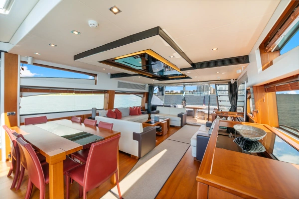 Sunseeker Predator 84 Yacht For Sale