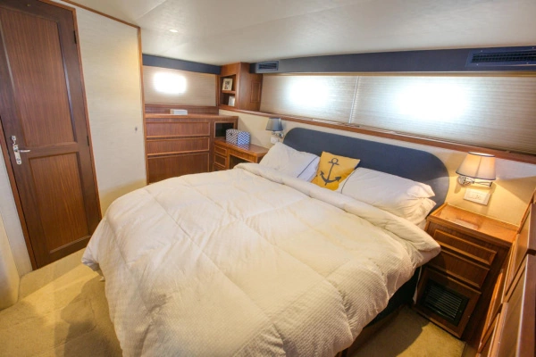 Hatteras 56 Motor Yacht Yacht For Sale
