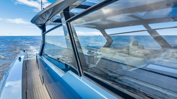 2022 Vanquish Yachts 58